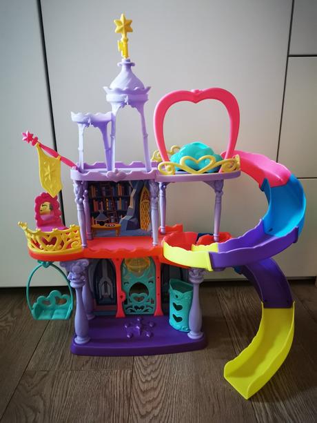 Zamok my little pony,