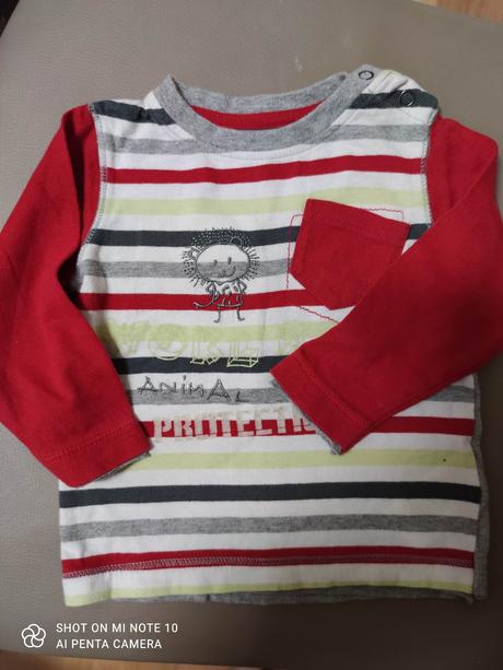 Tričko s bočným gombíkom, 74