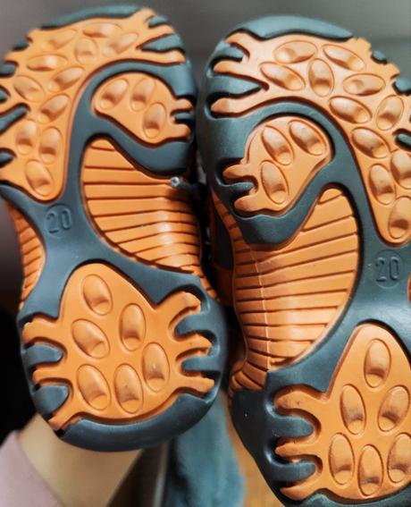 Topánky viggami, 20