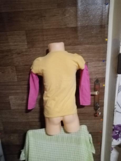 Dievčenske tričko, 92