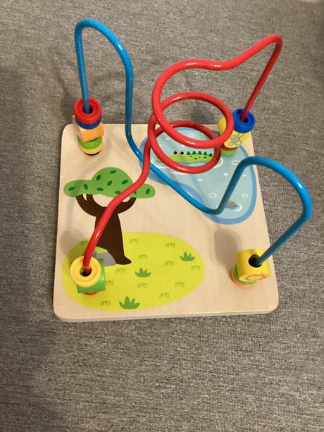 Hračka - labyrint na motoriku,