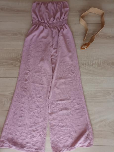 Ľahký dámsky overal, 