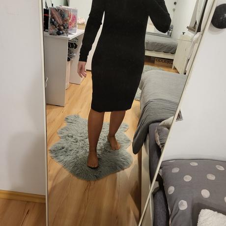 S/m lezerne saty s viazanim okolo krku, m