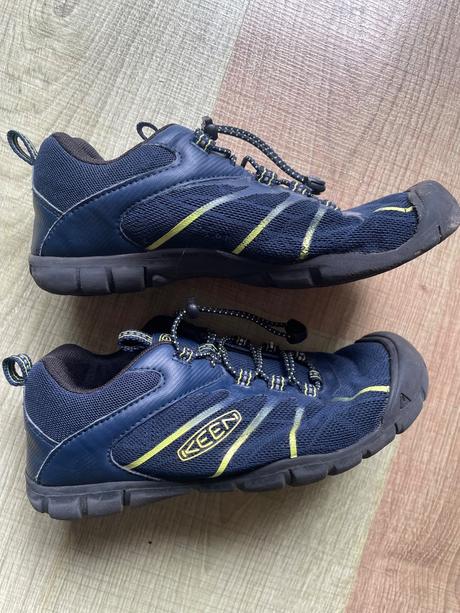 Zachovale tenisky keen, keen,36