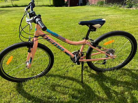 Bicykel, dema,24
