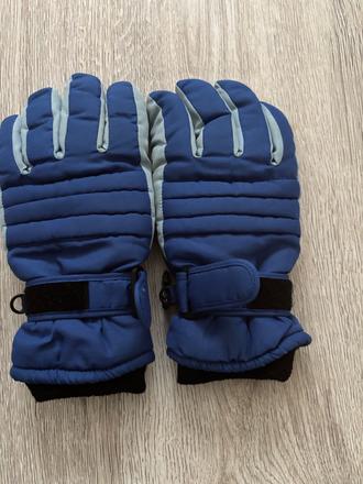 Lyziarske zimne rukavice, 104