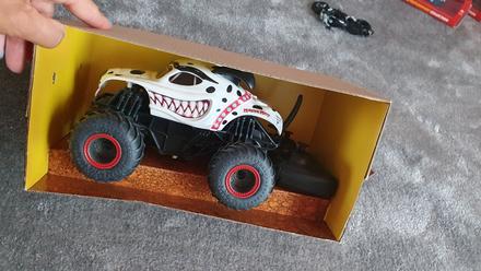 Monster jam dalmation na ovládanie, 