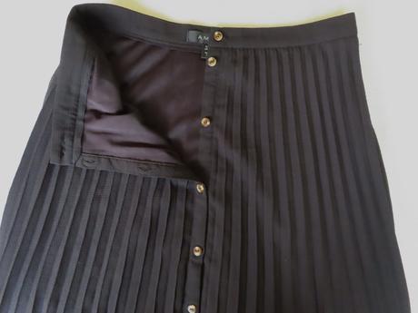 Čierna plisovaná sukňa amisu, veľ. 38, amisu,38