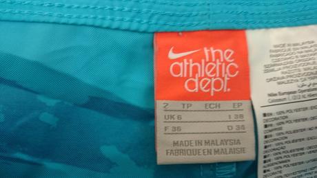 Šortky, nike,34