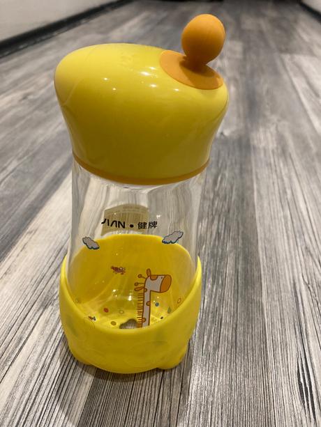 Sklenená detská fľaška, 