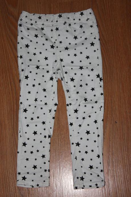 Hviezdičkové džegínsy - 2x oblečené, h&m,92
