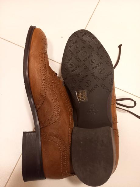 Kožené topánky zn. looky, 39