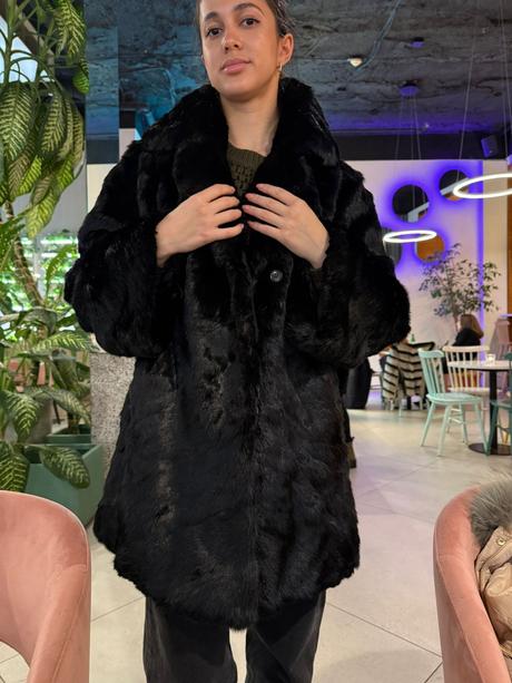 Luxusný dámsky kožuch,