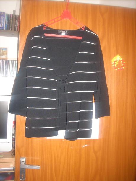 Kardigán a tričko na ramienka zn. cable & gauge, 38