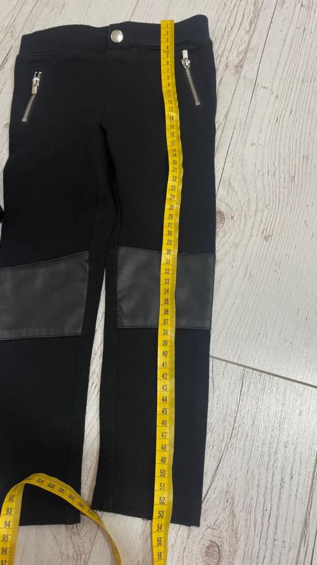 Sukna a leginy 104, 104