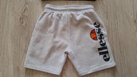 Značková súprava ellesse, 116