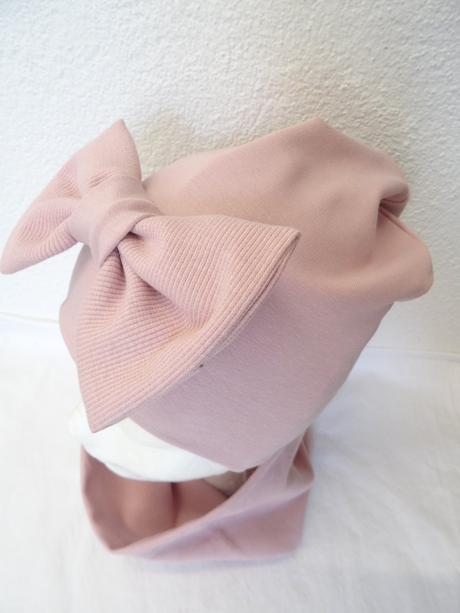 Pudrový set s vymeniteľnou mašľou, <50