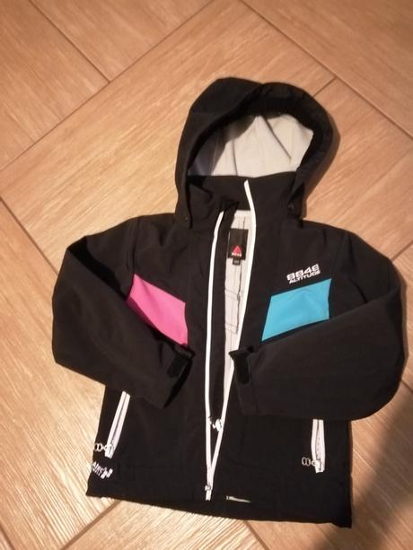 Dievčenská bunda, 122