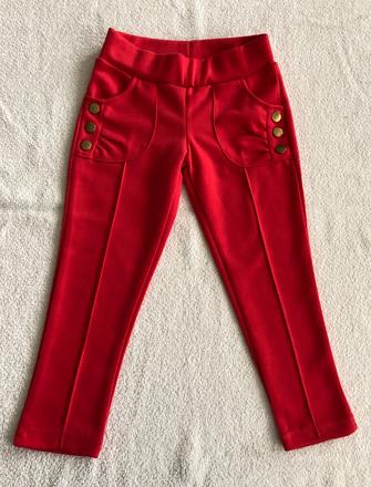 Nohavice so zlatými gombíkmi, 104