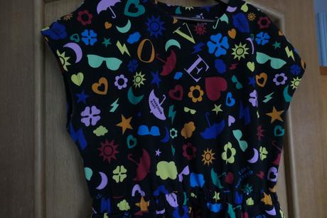 Love moschino krasne ikonicke damske saty l, moschino,l