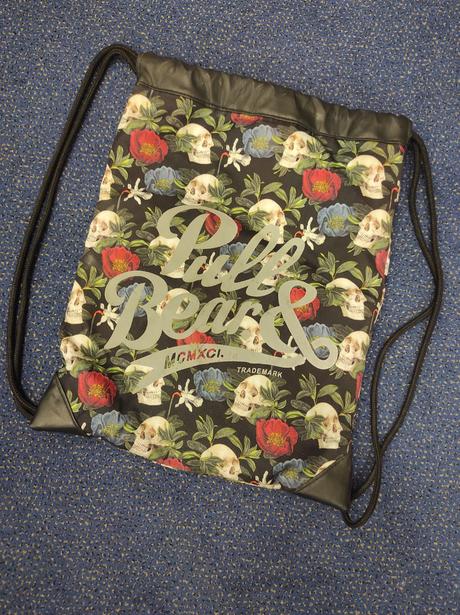 Vrecko na telesnú, pull&bear