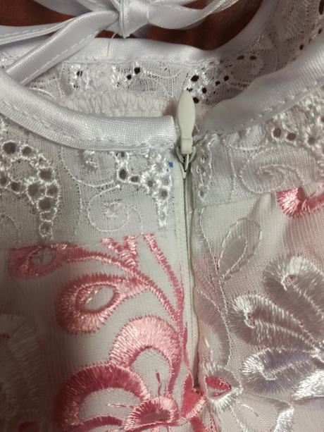 Slávnostné letné šaty, 68