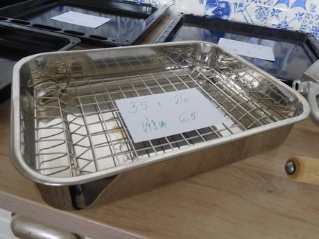 Plechy na pečenie nové + mlynček na maso 5,