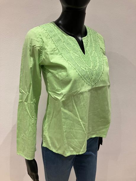 Dámska zelená blúzka s vyšívaným vzorom (m), s.oliver,m