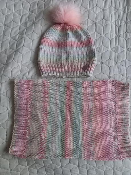 Čiapka a nakrčník, reserved,m