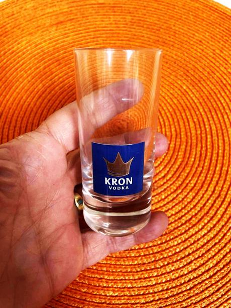 Štamperlíky s hrubým dnom kron,