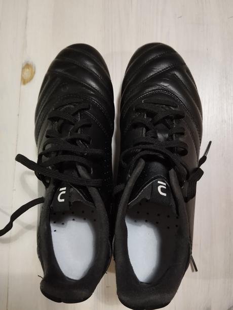 Kopačky kolíky kipsta viralto koža, 39