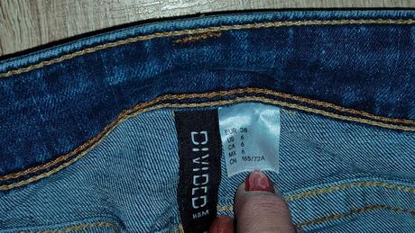 Veľmi pekné rifle, h&m,38