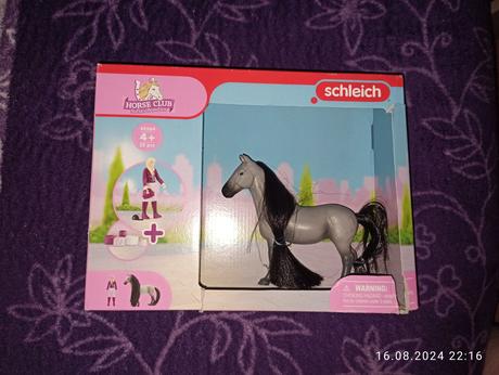 Schleich,
