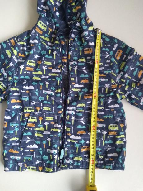 Tenká bunda 3-4 roky, tu,104