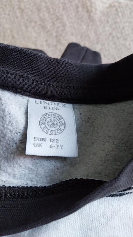 Teplá mikina čb, lindex,122