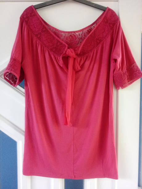 Krásne tricko s cipkou, l