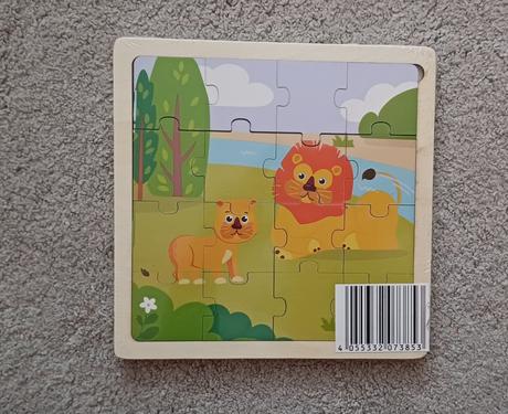 Drevené puzzle,