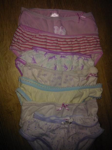 Nohavičky rôzne značky 8 ks-bavlnené, 98