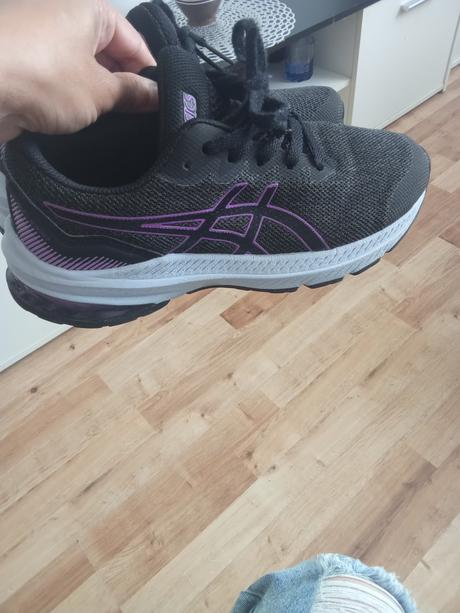Tenisky, asics,35