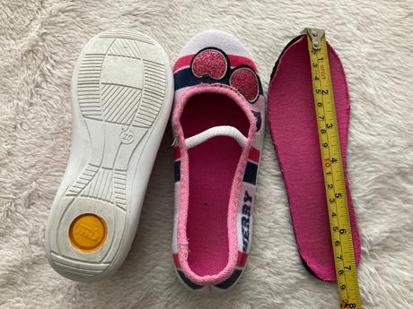 Papučky ccc v.29, 29