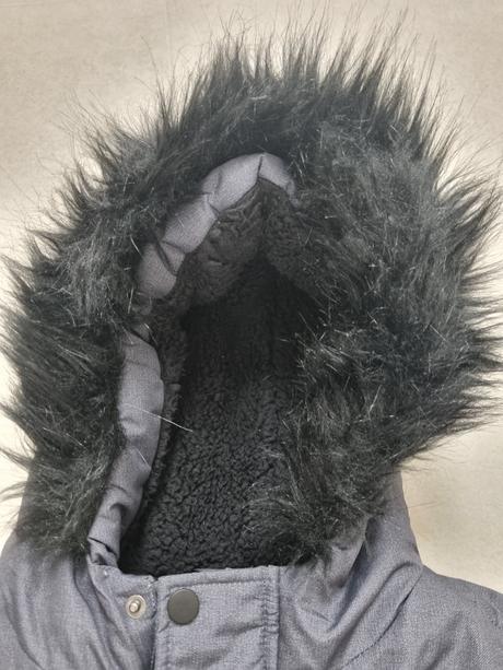 Veľmi teplá zimná parka s kožušinou, primark,158