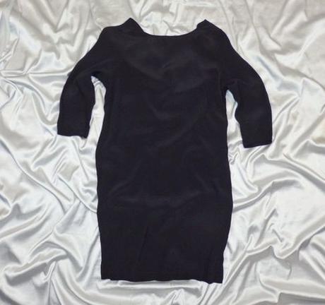 Kvalitný čierne šaty, s