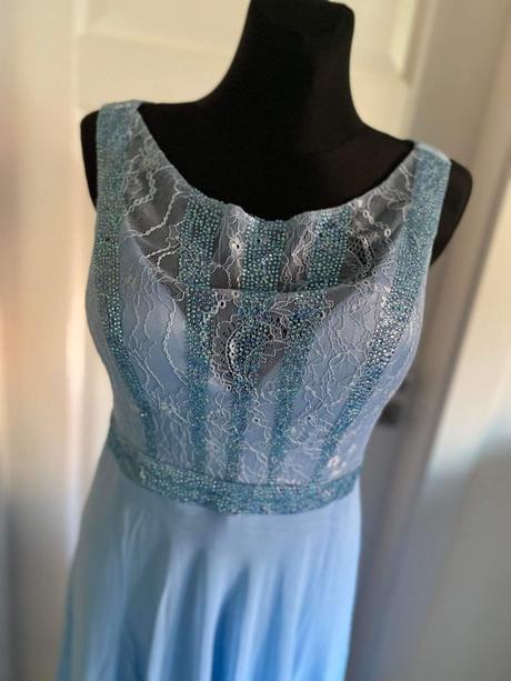 Spoločenské šaty, 40 / l