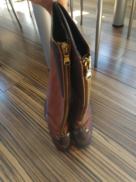 Koženné čižmy, 40