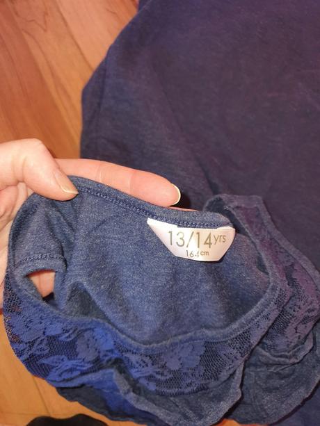 Krasne šaty 158/164, 158