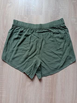 Khaki šortky, l