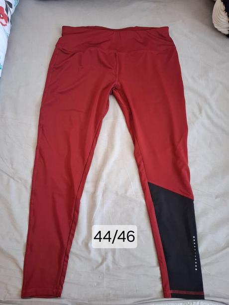 Legíny na cvicenie, esmara,l