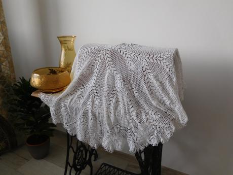Dečku háčkovanú,okrúhlu-o rozmere-priemer 116 cm, 