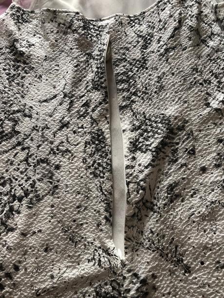 Elegantne saty 42, 42