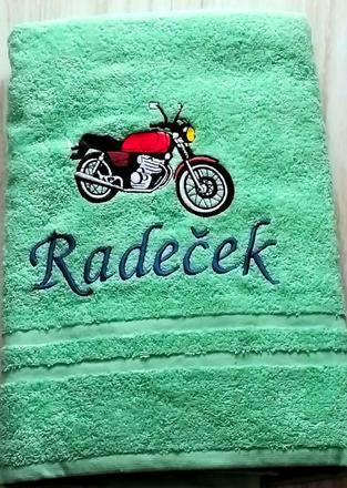 Osuška s motorkou a s menom "radeček", 